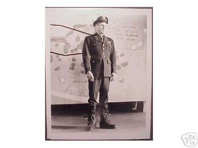 l homme qui aimait la guerre